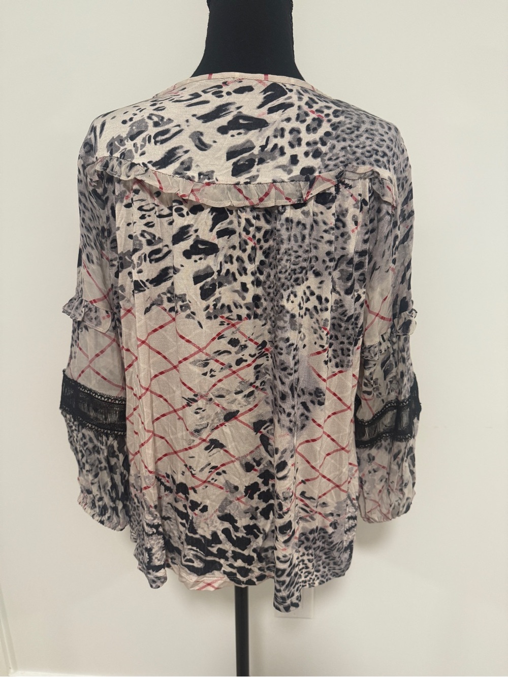 Anthropologie Mathilda Top Size M 100% Viscose Floral Embroidered Boho Peasant - Picture 7 of 11
